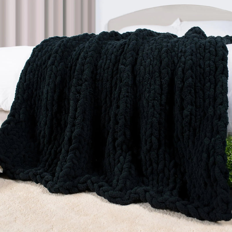 Carriediosa Chunky Knit Throw Blanket